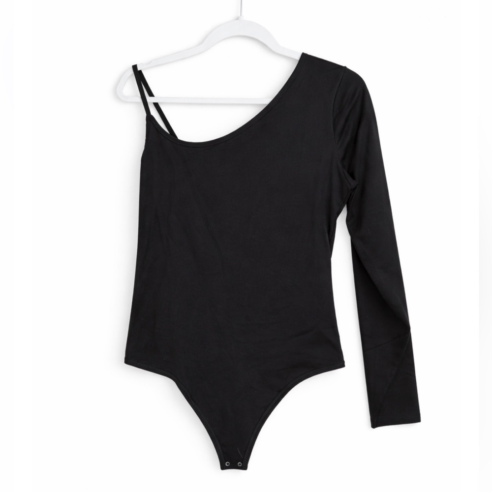 Abercrombie & Fitch Black One-Shoulder Bodysuit